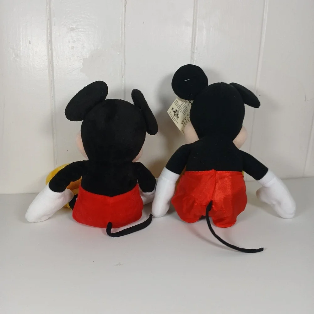 Disney pair mickey